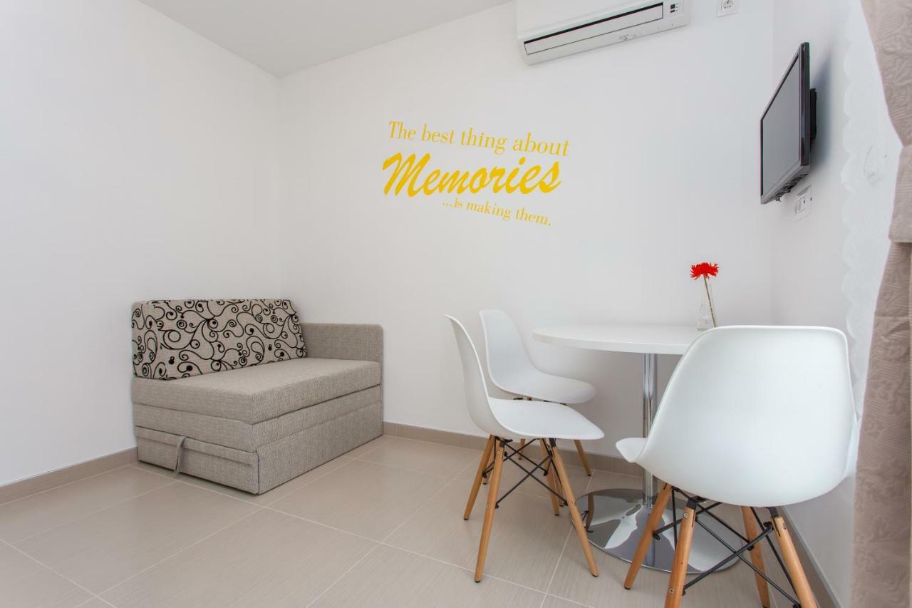 Apartmani Memories I Baska  Luaran gambar